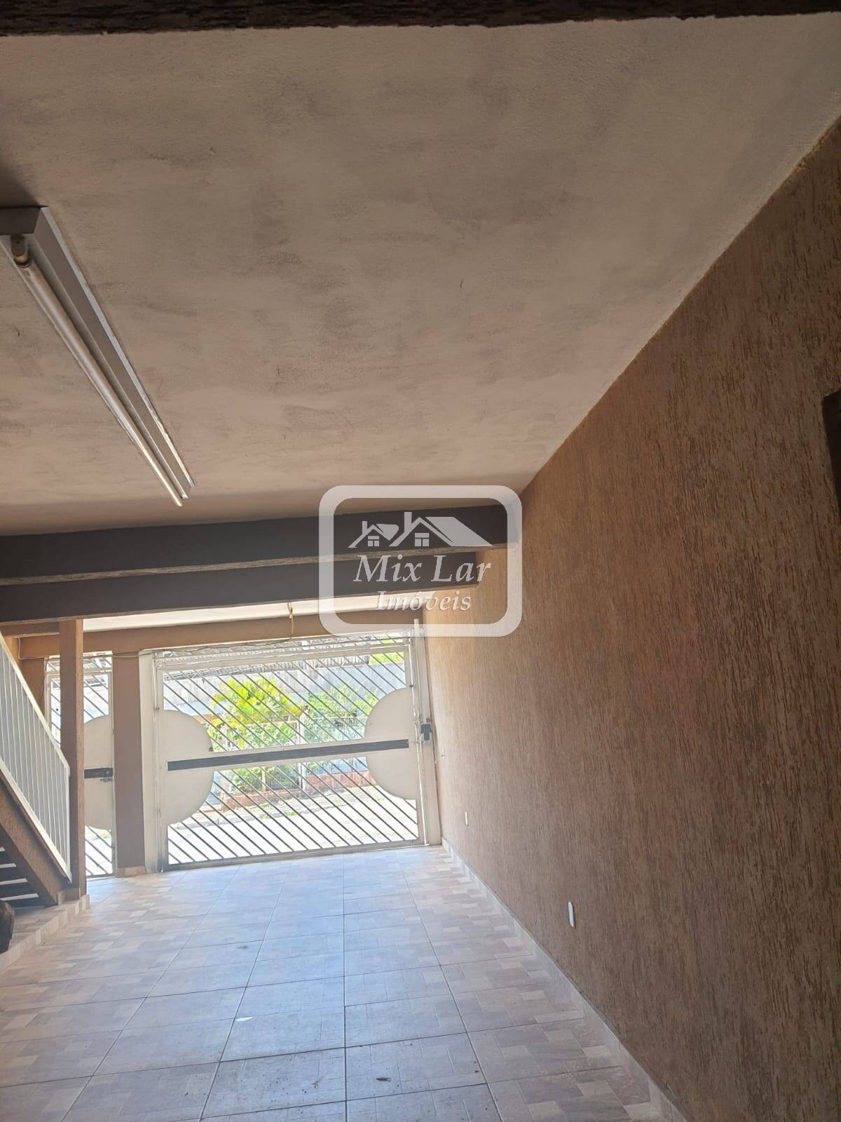 Sobrado à venda com 6 quartos, 397m² - Foto 2