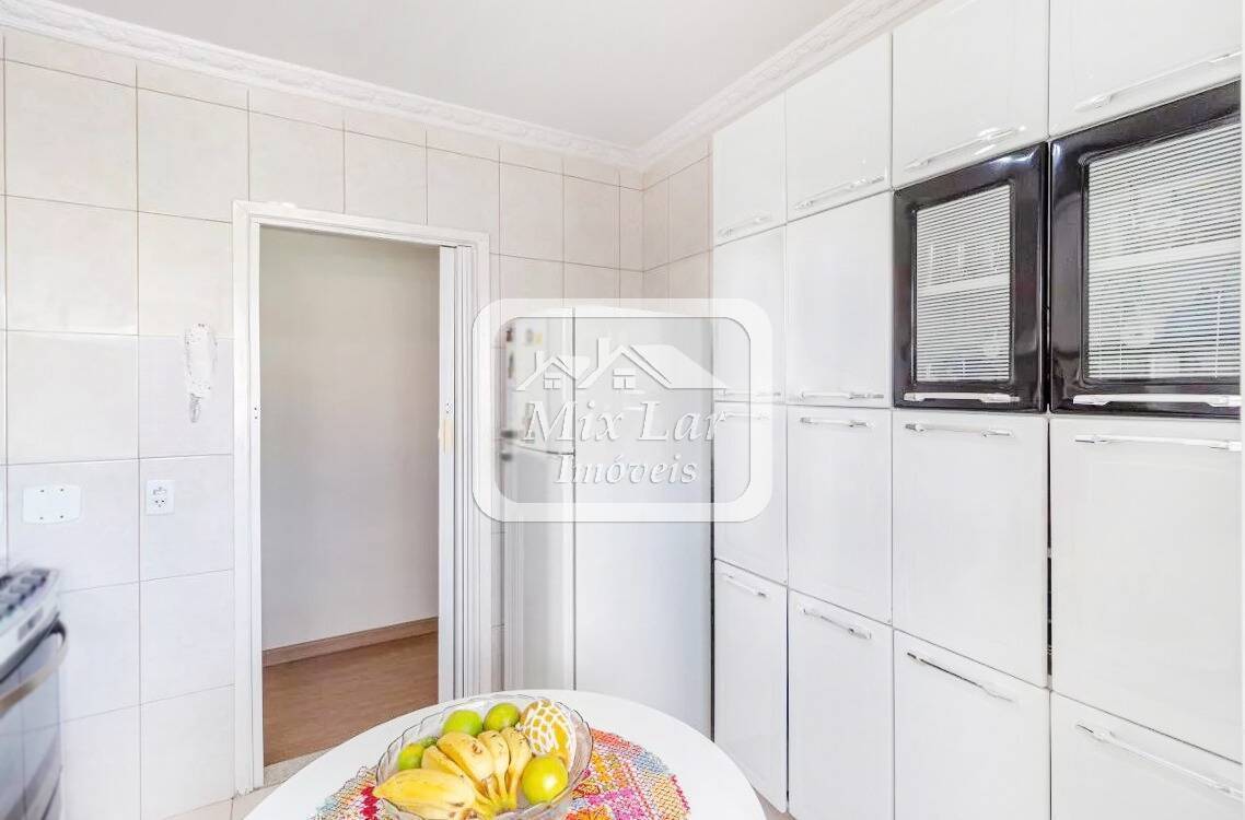 Apartamento à venda com 2 quartos, 62m² - Foto 3