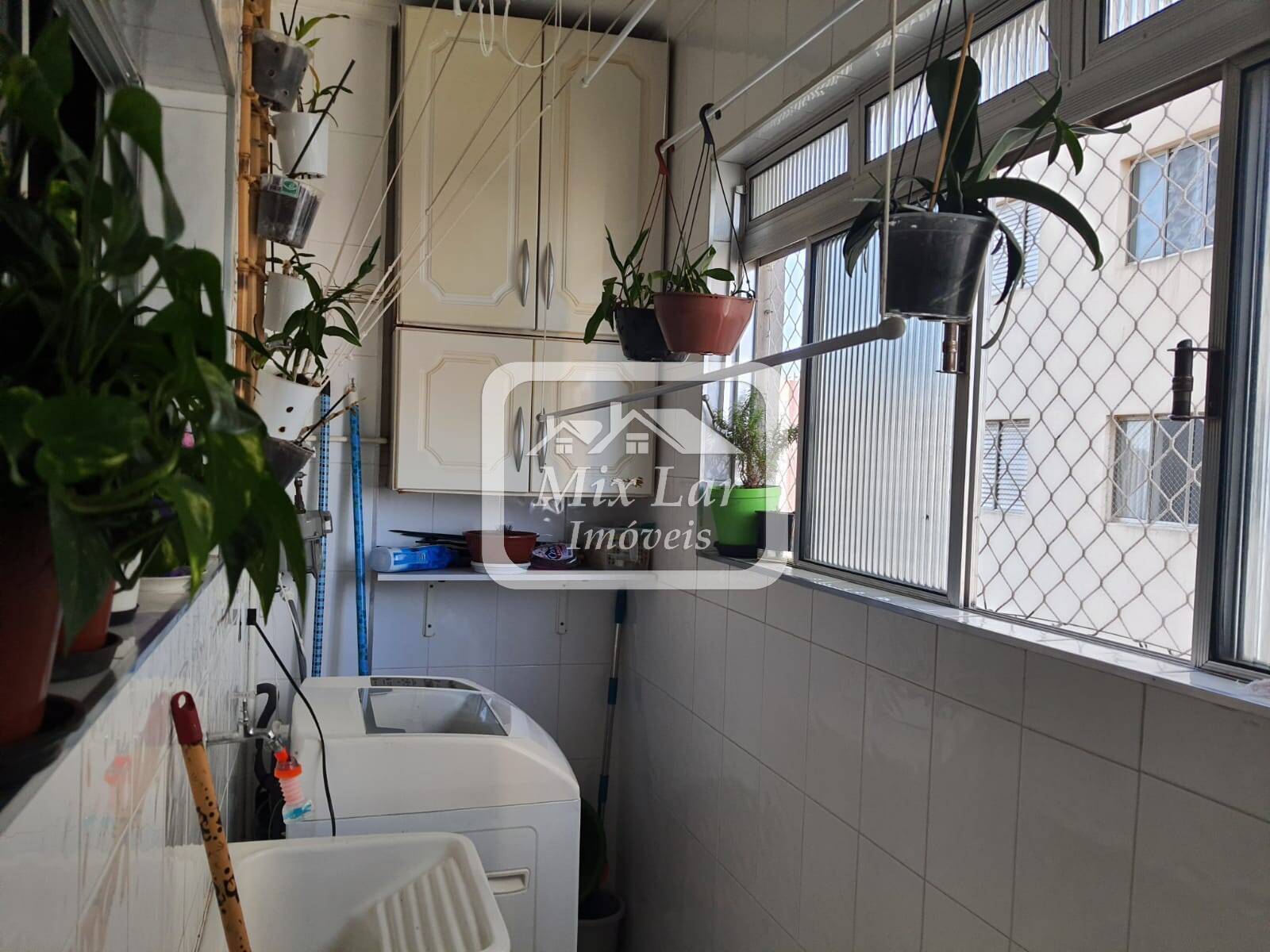 Apartamento à venda com 2 quartos, 63m² - Foto 14