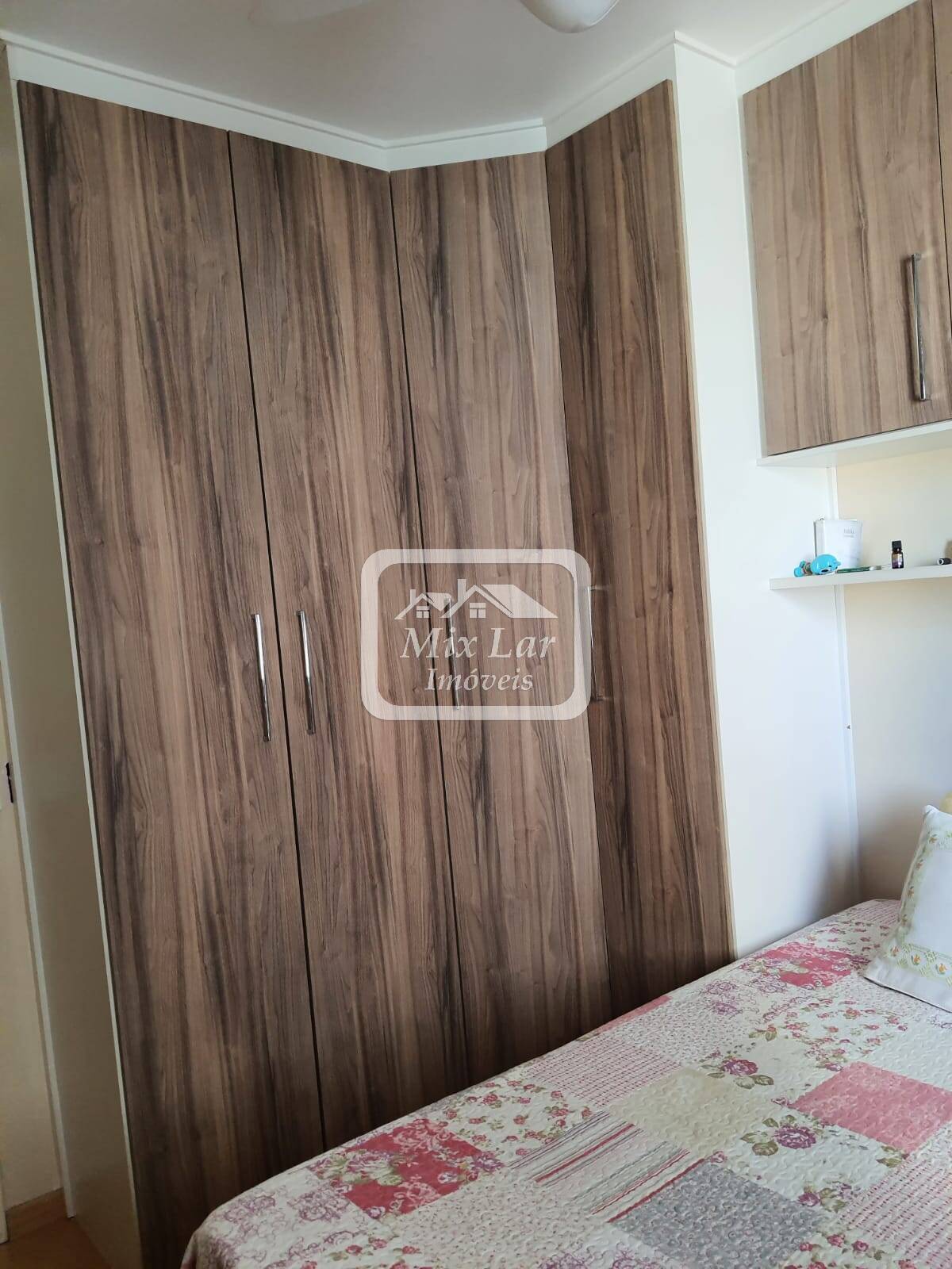 Apartamento à venda com 2 quartos, 63m² - Foto 8