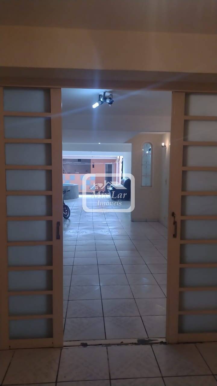 Sobrado à venda com 2 quartos, 183m² - Foto 6