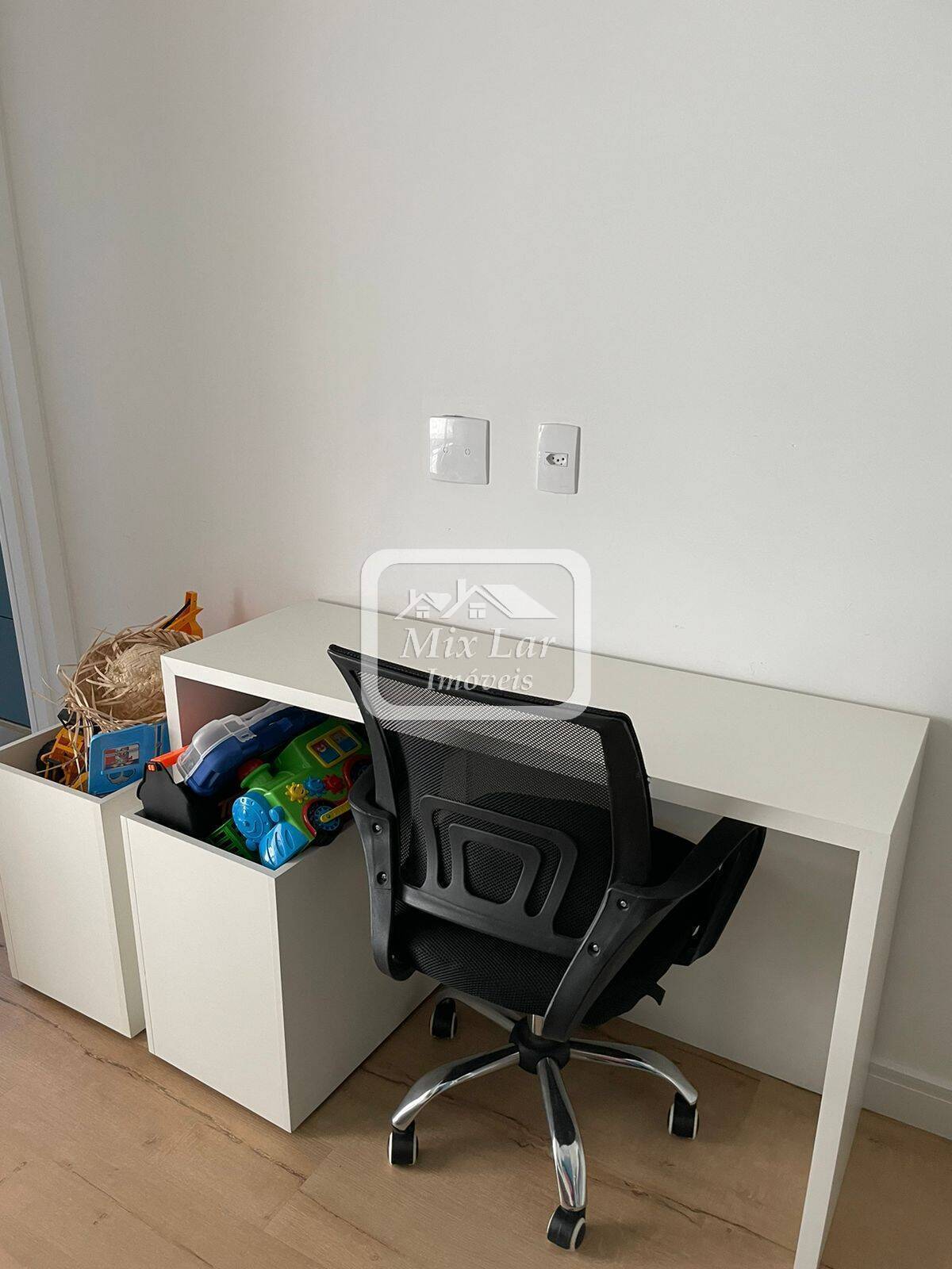 Apartamento à venda com 3 quartos, 96m² - Foto 14