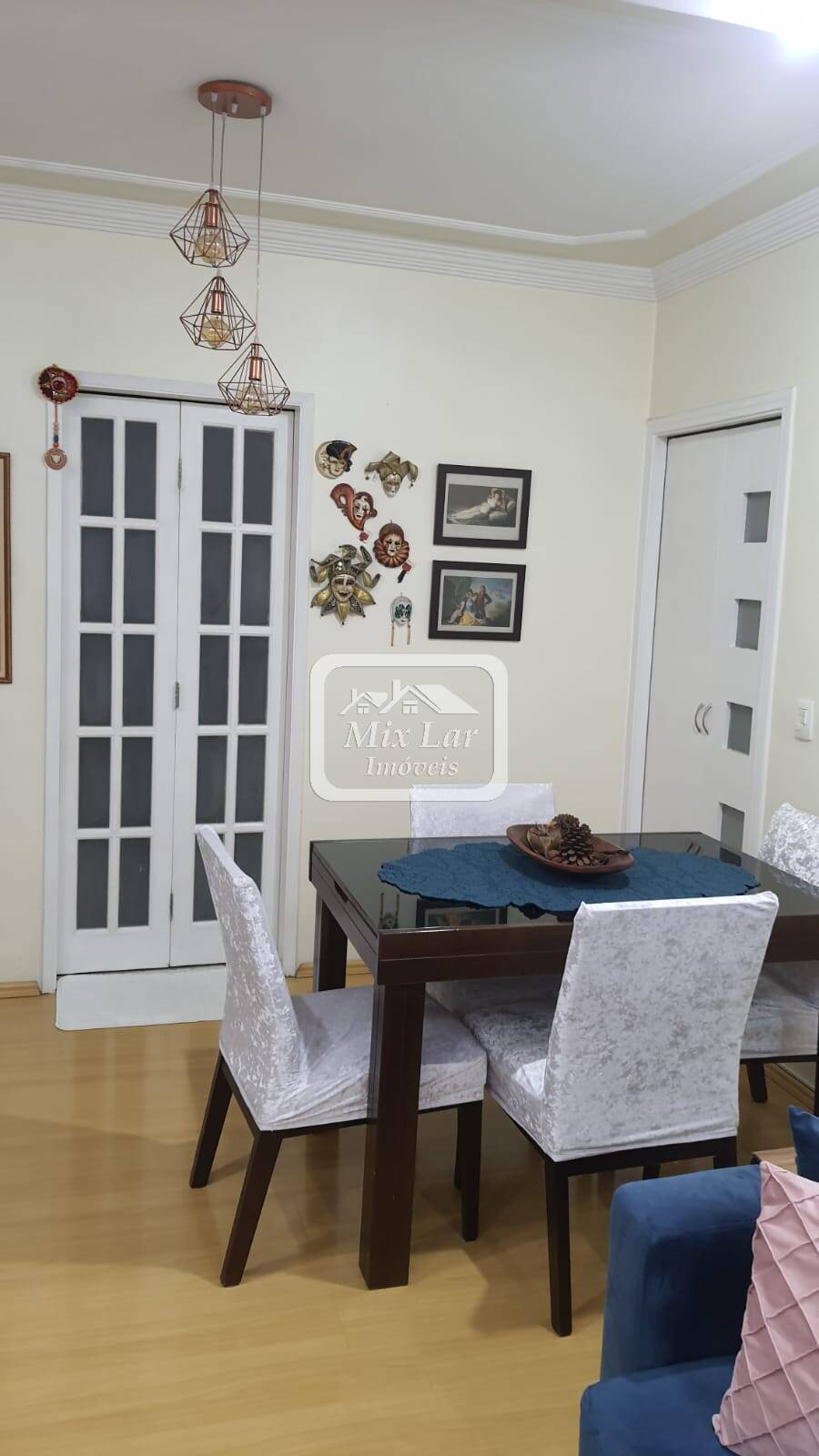 Apartamento à venda com 2 quartos, 61m² - Foto 1