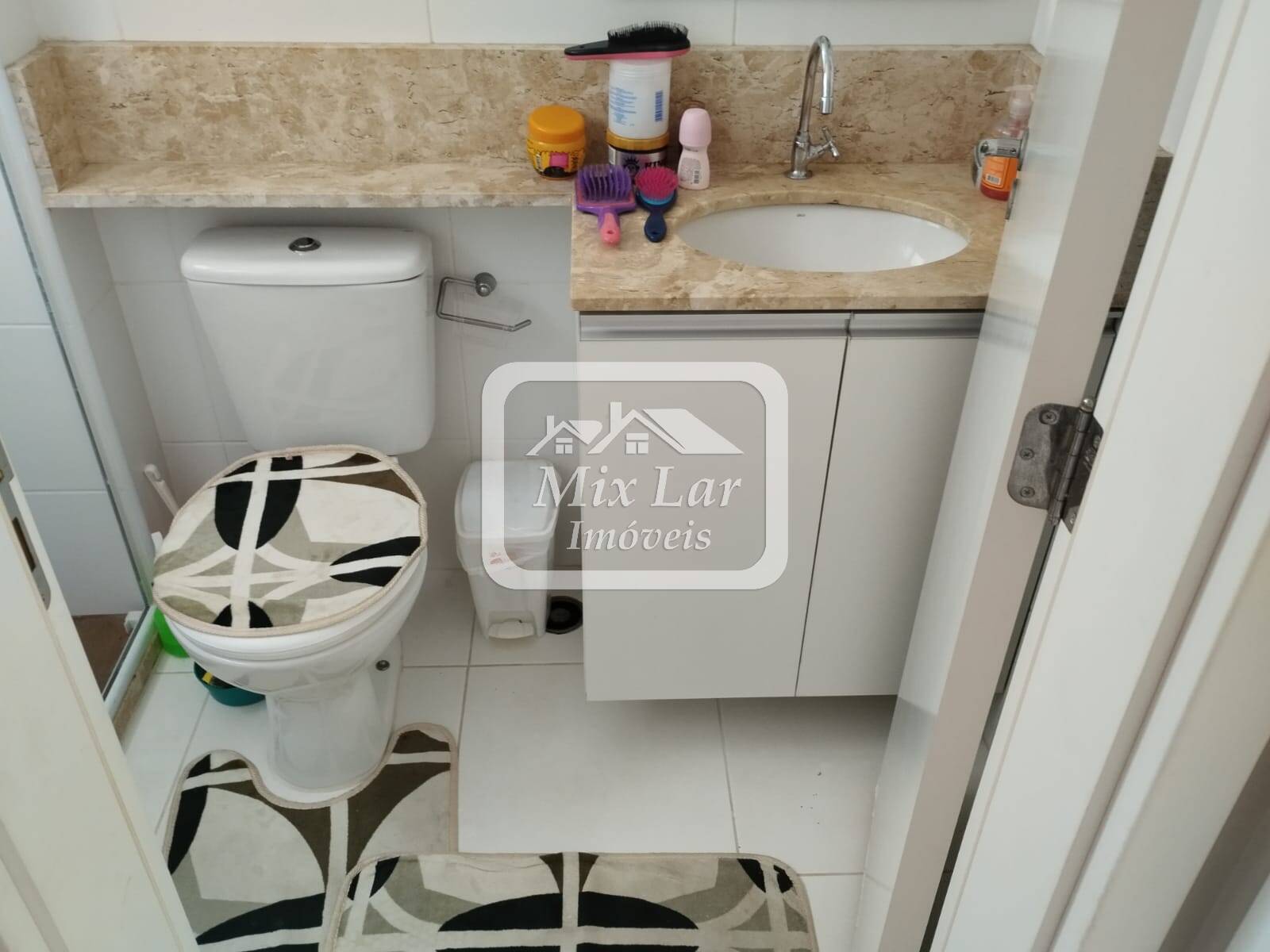 Apartamento à venda com 2 quartos, 70m² - Foto 25