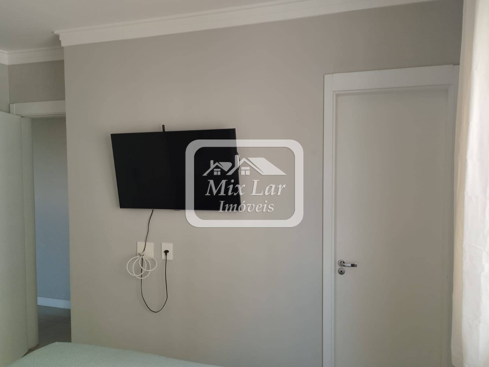 Apartamento à venda com 2 quartos, 70m² - Foto 57