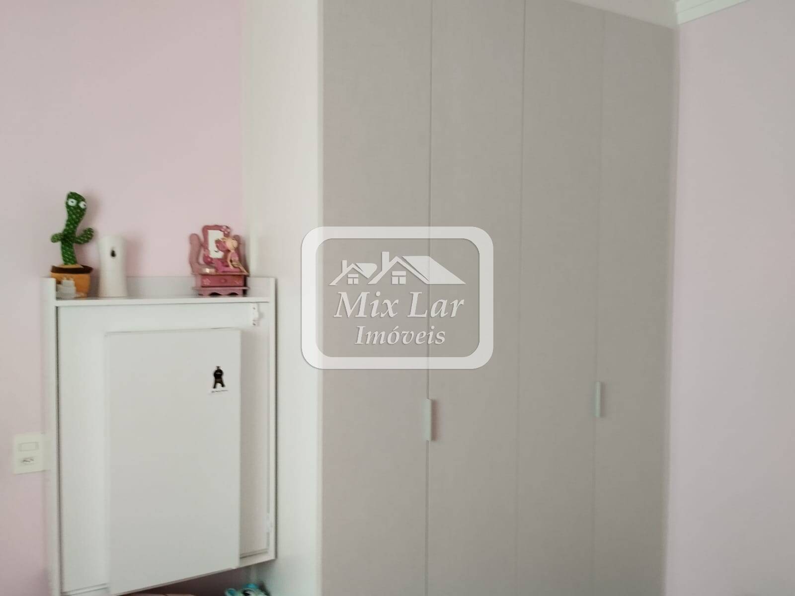 Apartamento à venda com 2 quartos, 70m² - Foto 58