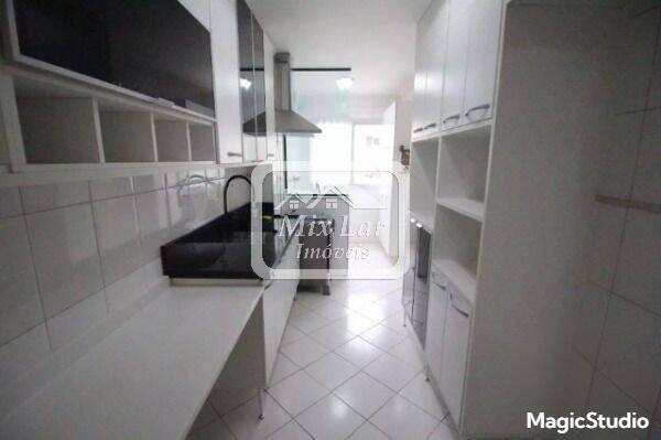 Apartamento à venda com 2 quartos, 62m² - Foto 4