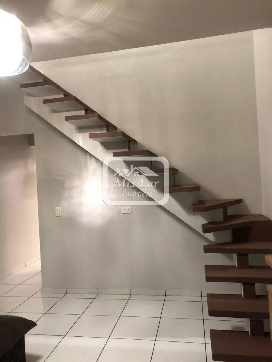 Sobrado à venda com 3 quartos, 241m² - Foto 13