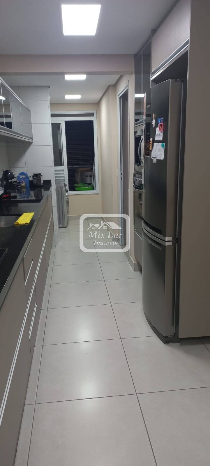 Apartamento para alugar com 3 quartos, 110m² - Foto 10