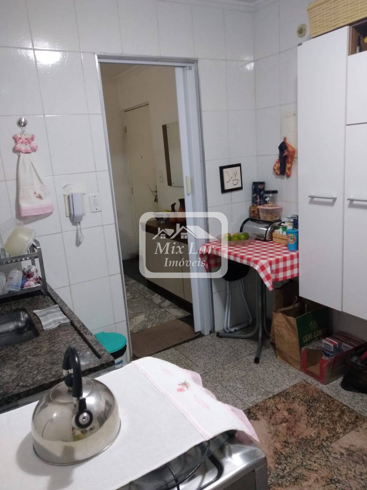 Apartamento à venda com 3 quartos, 64m² - Foto 8