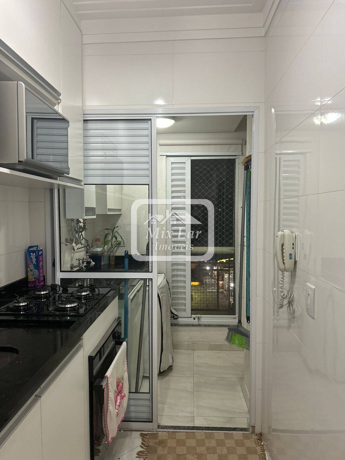 Apartamento à venda com 1 quarto, 35m² - Foto 14