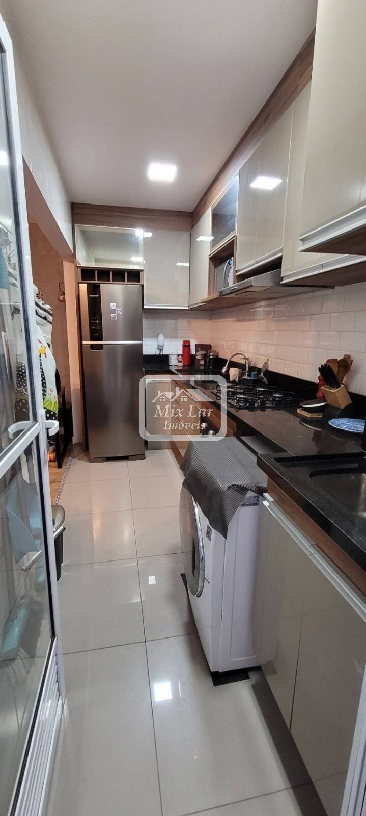 Apartamento à venda com 2 quartos, 49m² - Foto 3