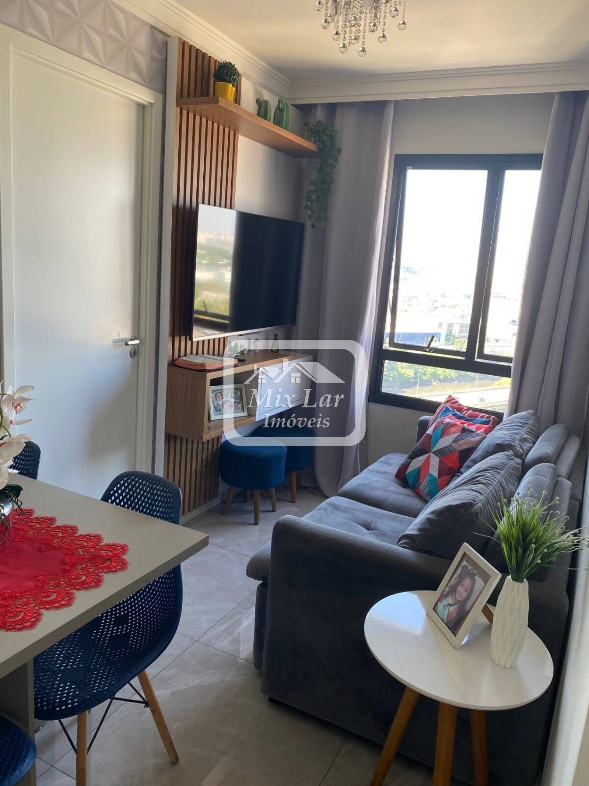 Apartamento à venda com 2 quartos, 37m² - Foto 2