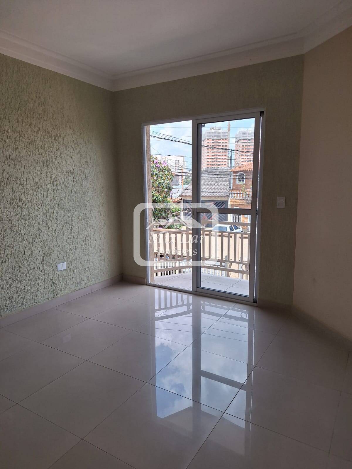 Sobrado à venda com 3 quartos, 180m² - Foto 2