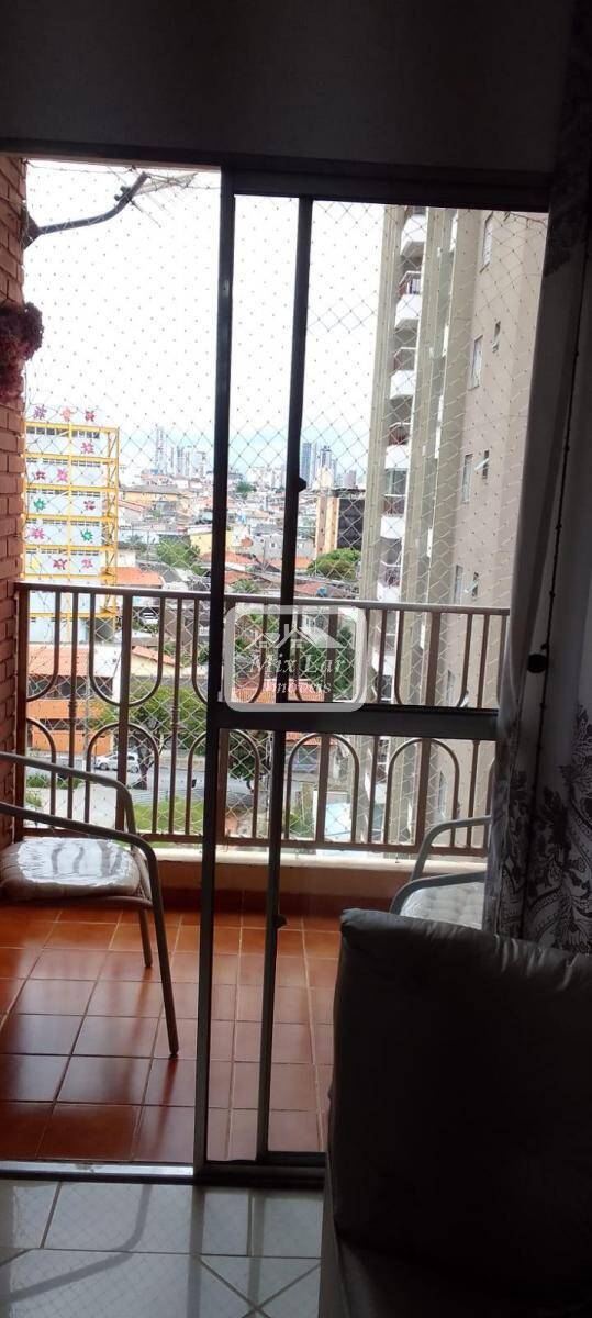 Apartamento à venda com 2 quartos, 63m² - Foto 1