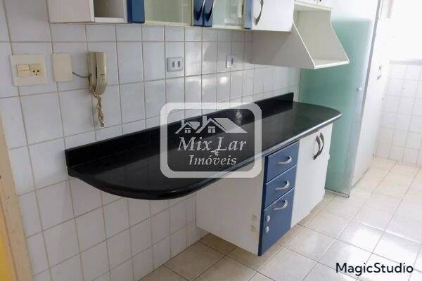 Apartamento à venda com 2 quartos, 61m² - Foto 8