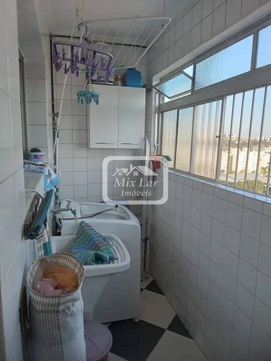 Apartamento à venda com 2 quartos, 69m² - Foto 13