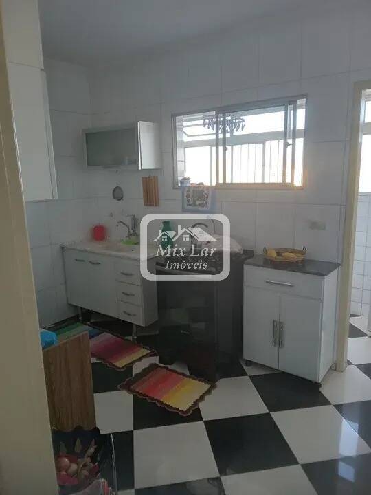 Apartamento à venda com 2 quartos, 69m² - Foto 2