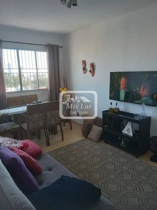 Apartamento à venda com 2 quartos, 69m² - Foto 3