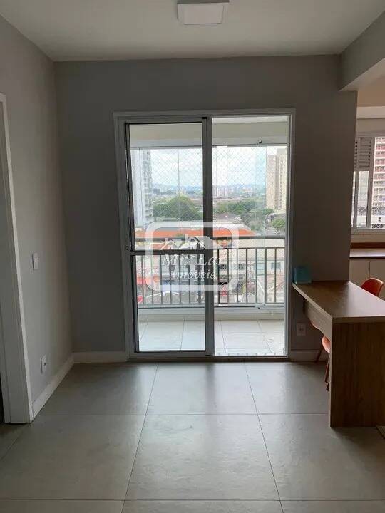 Apartamento à venda com 1 quarto, 34m² - Foto 2