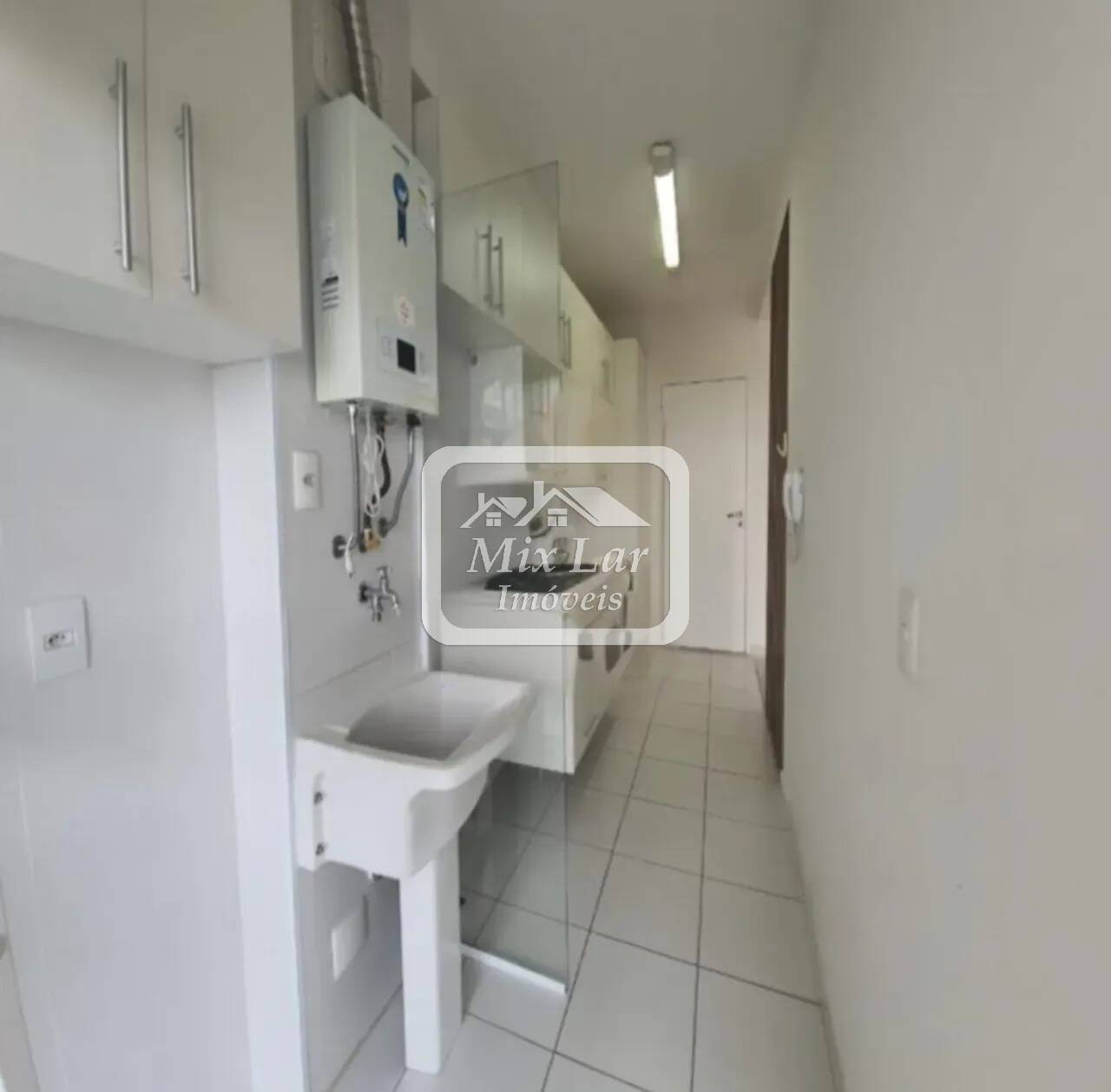 Apartamento à venda com 2 quartos, 60m² - Foto 11