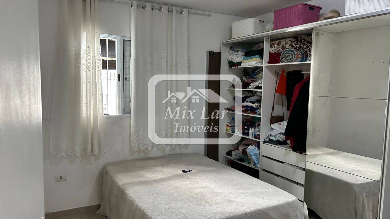 Casa à venda com 2 quartos, 120m² - Foto 8