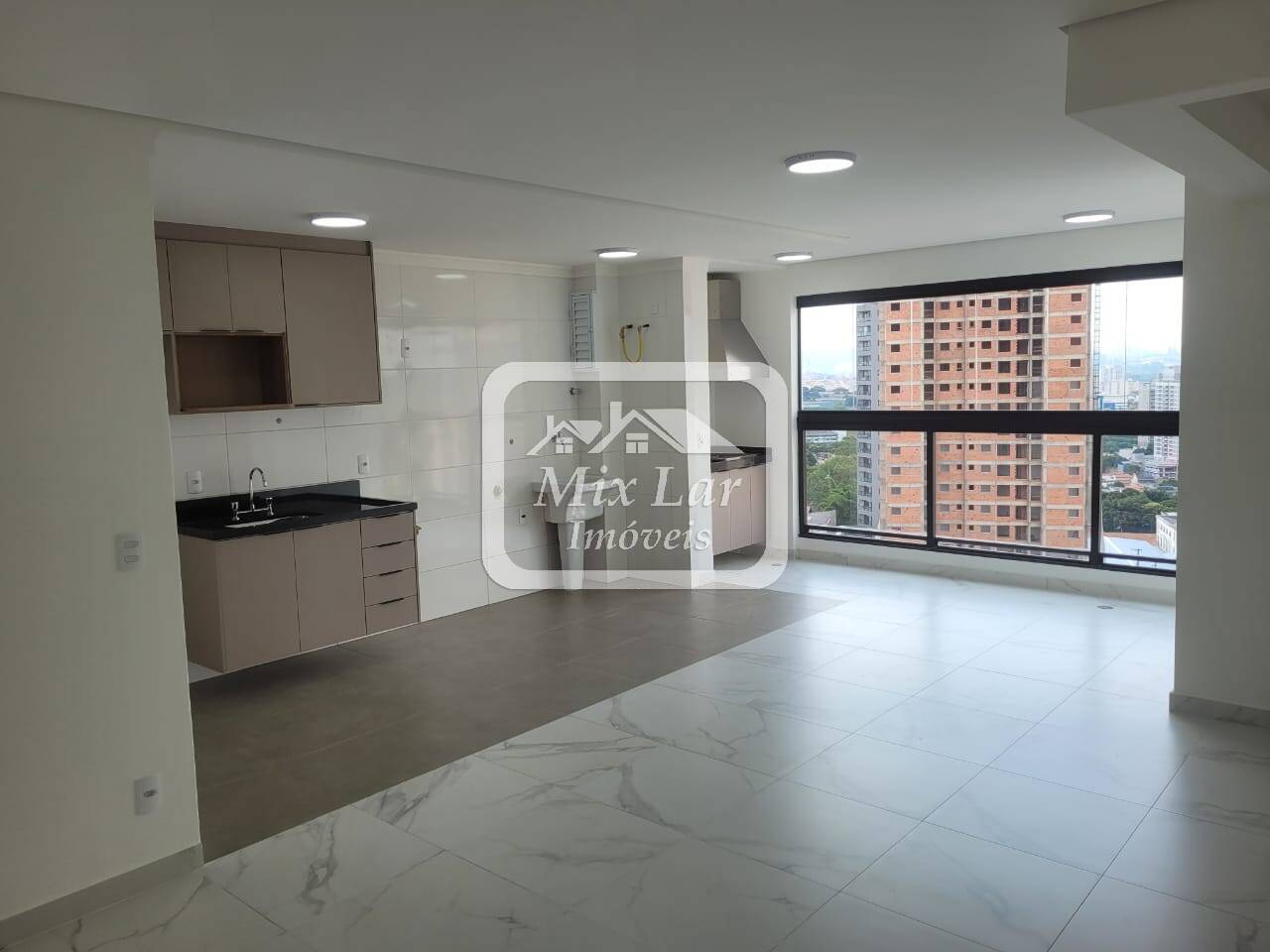 Apartamento para alugar com 2 quartos, 85m² - Foto 1