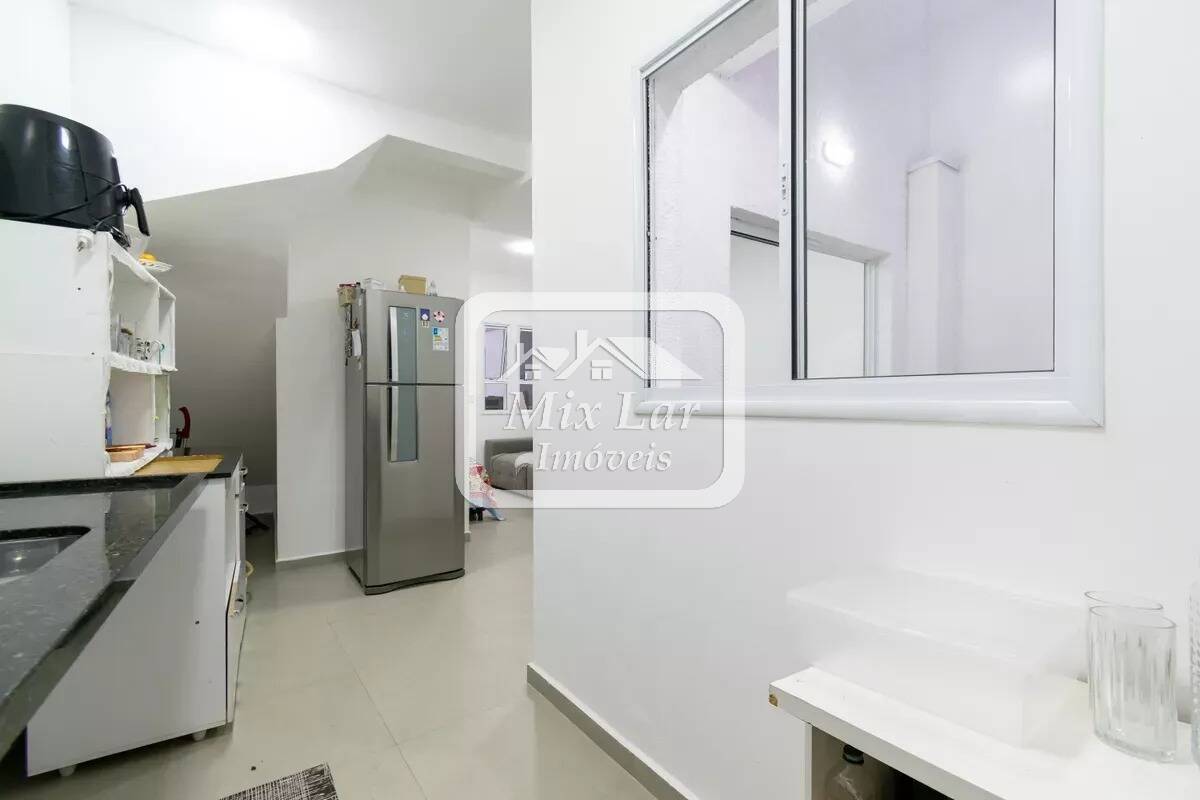 Sobrado à venda com 2 quartos, 72m² - Foto 17