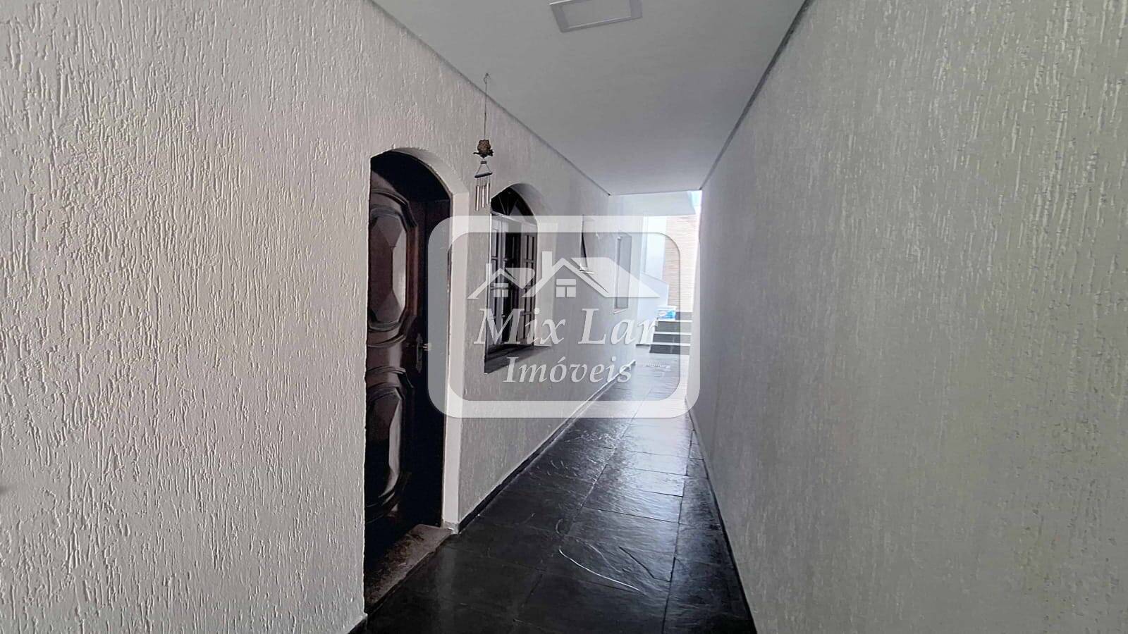 Sobrado à venda com 3 quartos, 252m² - Foto 26