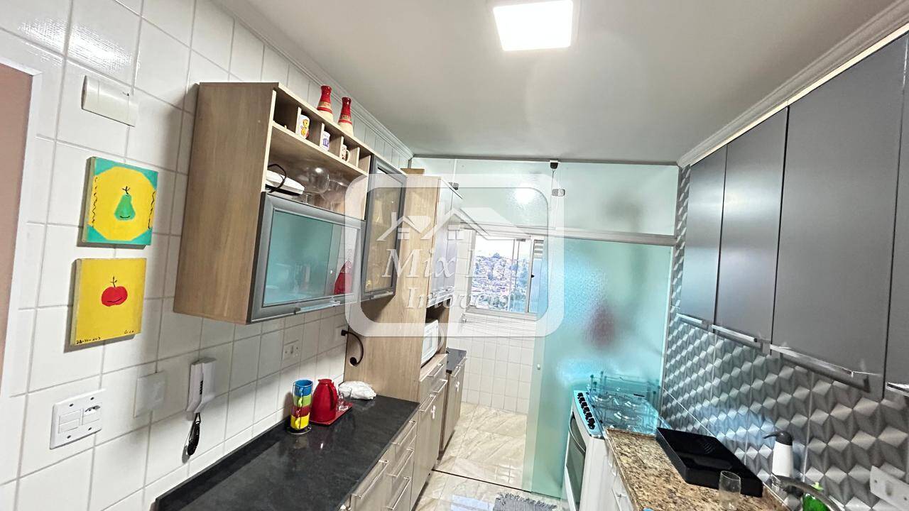 Apartamento à venda com 2 quartos, 61m² - Foto 14