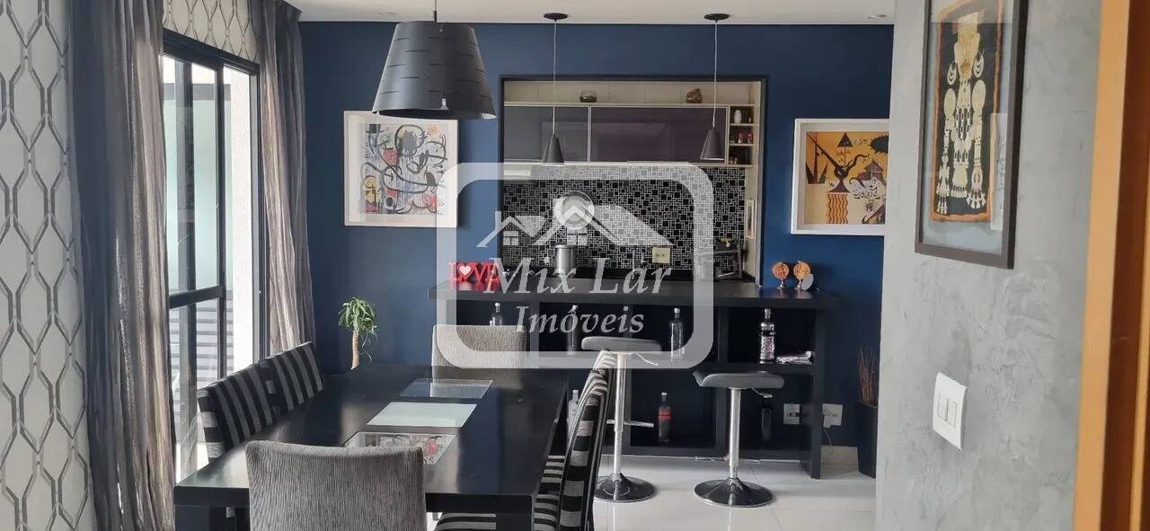 Apartamento à venda com 3 quartos, 150m² - Foto 2