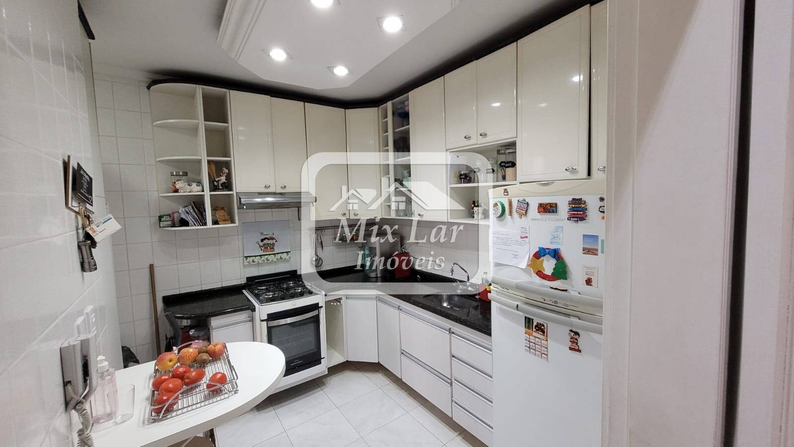 Apartamento à venda com 2 quartos, 61m² - Foto 5