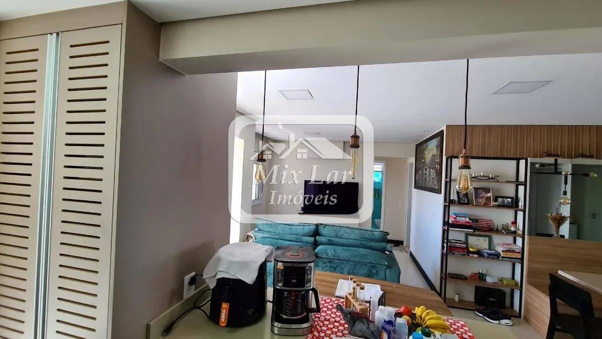 Apartamento à venda com 2 quartos, 72m² - Foto 9