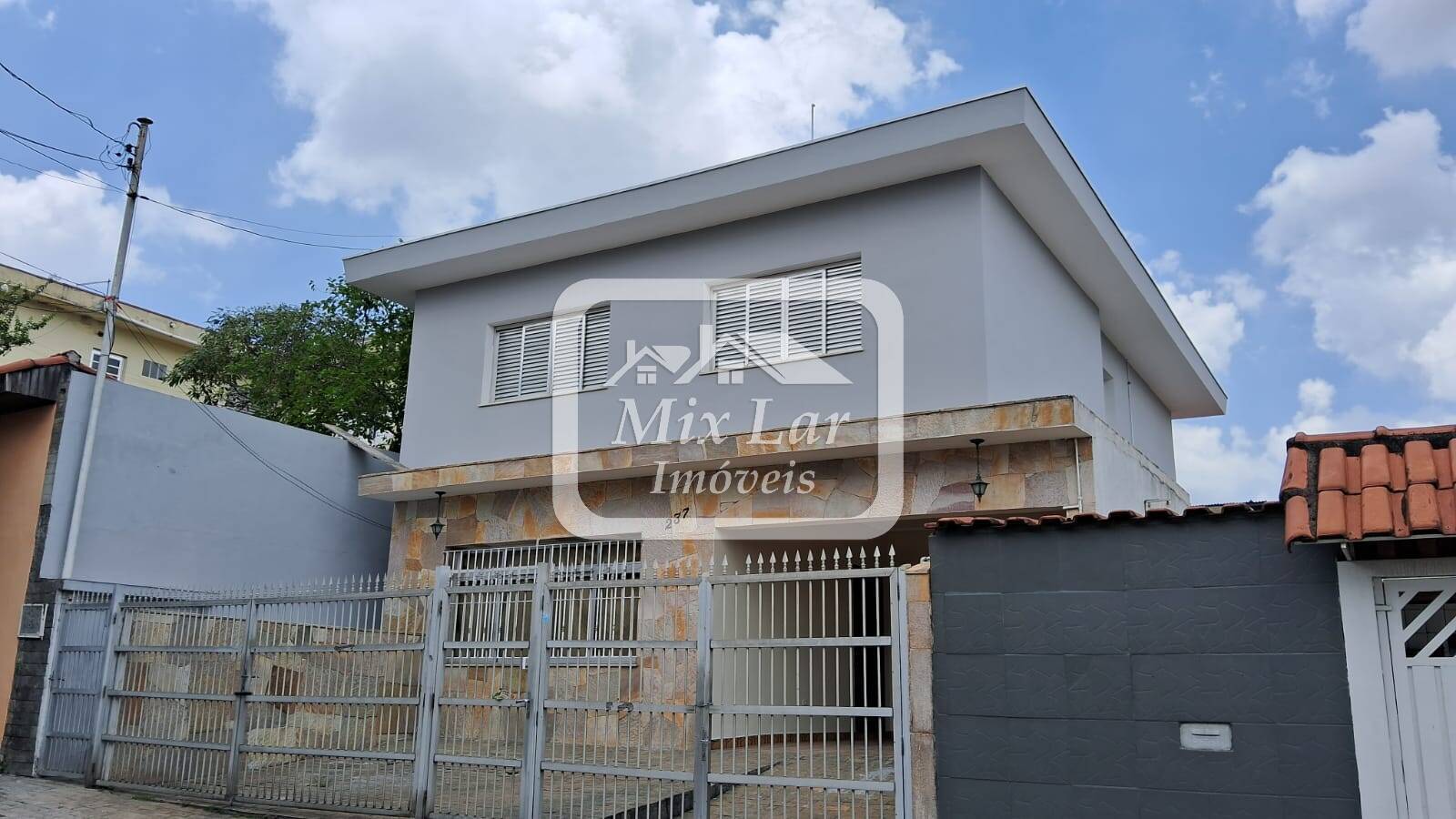 Sobrado à venda com 3 quartos, 233m² - Foto 3